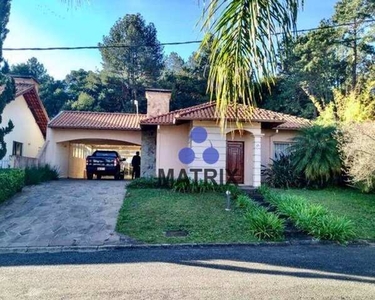 Linda casa térrea em Condomínio fechado