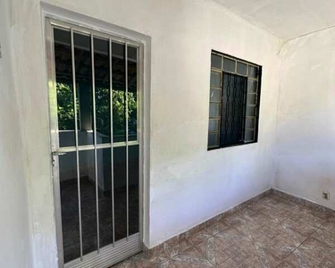 25 DE AGOSTO - DUQUE DE CAXIAS - APARTAMENTO COM QUARTO, SALA, COZINHA, ÁREA DE SERVIÇO E