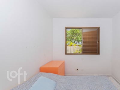 Apartamento à venda em Alto da Lapa com 160 m², 4 quartos, 2 suítes, 3 vagas