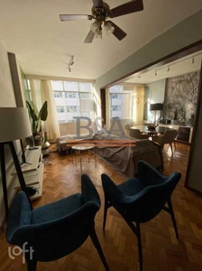 Apartamento à venda em Copacabana com 140 m², 3 quartos, 1 suíte