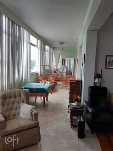 Apartamento à venda em Copacabana com 206 m², 2 quartos, 1 suíte, 1 vaga