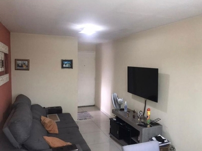 Apartamento à venda em Taquara com 50 m², 2 quartos, 1 vaga