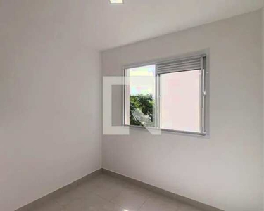 Apartamento para Aluguel - Vila Santa Clara, 2 Quartos, 32 m2