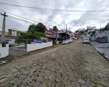 Casa com 3 dormitórios para alugar, 100 m² por R$ 3.113,33/mês - Capoeiras - Florianópolis