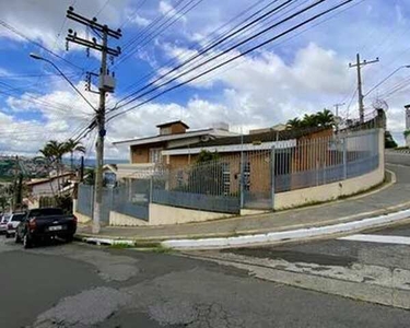 Casa para aluguel e venda tem 330 metros quadrados com 3 quartos em Jardim Paraíso - Votor