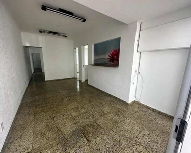 Casa para aluguel possui 120 metros quadrados com 3 quartos em Centro - Taubaté