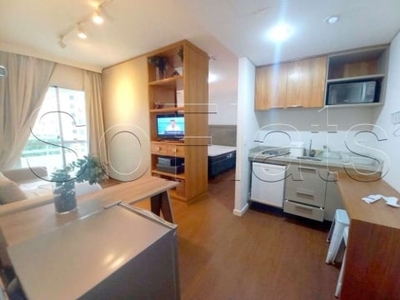 Flat em pinheiros, prox ao hosp das clinicas, metrô clinicas e oscar freire.