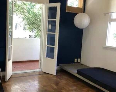 Loft BF - Apto quarto, sala, cozinha americana, varanda e banheira - Bairro de Fátima - RJ