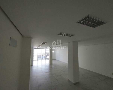 Sala comercial com 90m² no centro de Brusque !