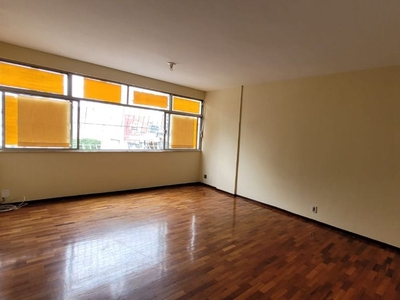 Apartamento em Icaraí, Niterói/RJ de 105m² 3 quartos à venda por R$ 769.000,00
