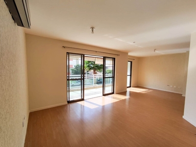 Apartamento em Judith, Londrina/PR de 127m² 3 quartos à venda por R$ 849.000,00
