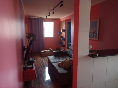 Apartamento em Vila Figueira, Suzano/SP de 48m² 2 quartos à venda por R$ 169.000,00