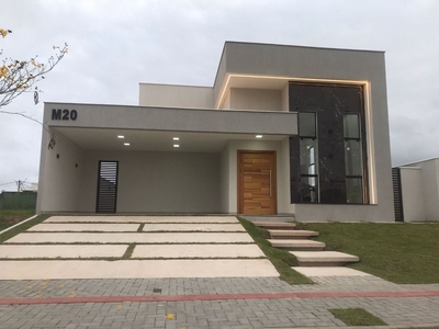 Casa em Centro, Maricá/RJ de 181m² 3 quartos à venda por R$ 898.000,00