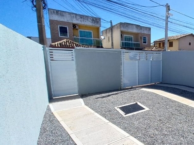 Casa em Extensão Do Bosque, Rio das Ostras/RJ de 70m² 2 quartos à venda por R$ 319.000,00