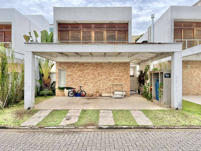 Casa em Granja Viana II, Cotia/SP de 207m² 3 quartos à venda por R$ 898.000,00