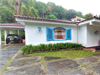 Casa em Jardim Santa Paula, Cotia/SP de 438m² 5 quartos à venda por R$ 1.399.000,00