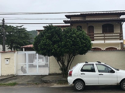 Casa em Piratininga, Niterói/RJ de 350m² 4 quartos à venda por R$ 1.599.000,00