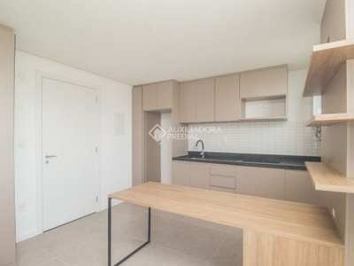 Loft com 1 quarto para alugar na avenida joão pessoa, 775, centro histórico, porto alegre, 33 m2 por r$ 2.100