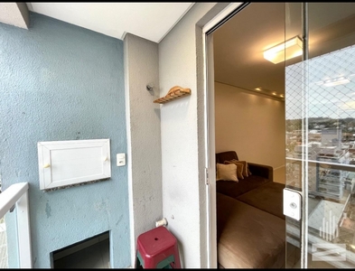 Apartamento no Bairro Escola Agrícola em Blumenau com 2 Dormitórios (1 suíte) e 68 m²