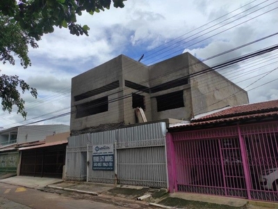 Sobrado em Taguatinga Sul; 158 m² de Área construída; Com Habite-se Residencial e Comercia