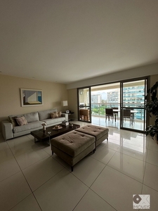 Apartamento em Barra da Tijuca, Rio de Janeiro/RJ de 206m² 4 quartos para locação R$ 18.000,00/mes