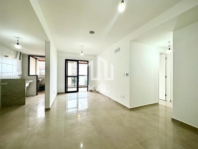 Apartamento em Barra da Tijuca, Rio de Janeiro/RJ de 60m² 2 quartos para locação R$ 2.500,00/mes