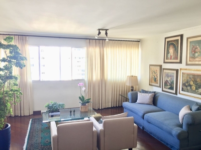 Apartamento em Moema, São Paulo/SP de 146m² 4 quartos à venda por R$ 1.749.000,00