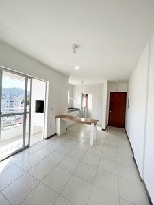 Apartamento em Saco dos Limões, Florianópolis/SC de 75m² 2 quartos para locação R$ 2.400,00/mes