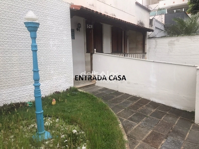Casa em Caiçaras, Belo Horizonte/MG de 355m² 1 quartos para locação R$ 5.600,00/mes