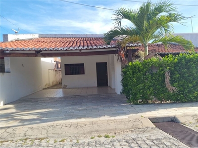 Casa em Emaús, Parnamirim/RN de 150m² 3 quartos à venda por R$ 298.990,00