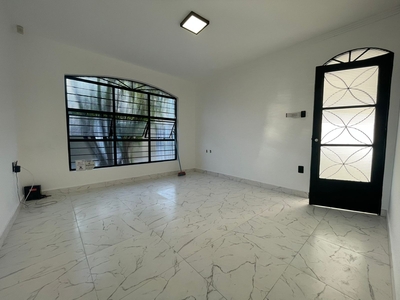 Casa em Jardim Itanguá, Sorocaba/SP de 118m² 2 quartos à venda por R$ 429.100,00 ou para locação R$ 2.470,00/mes