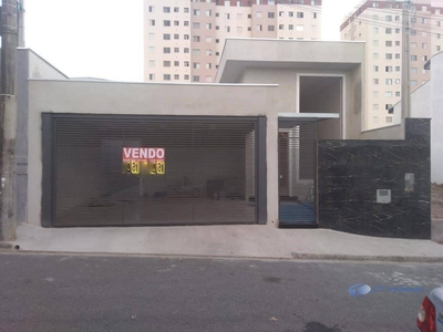 Casa em Loteamento Villa Branca, Jacareí/SP de 166m² 3 quartos à venda por R$ 925.000,00