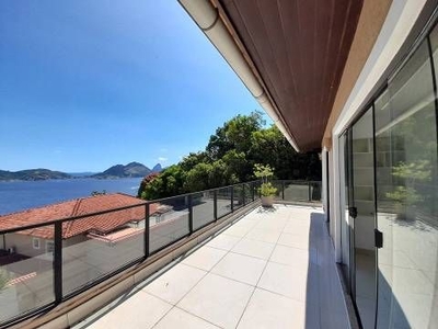 Casa em São Francisco, Niterói/RJ de 200m² 3 quartos à venda por R$ 1.499.000,00 ou para locação R$ 8.800,00/mes