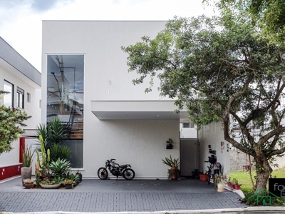 Casa em Urbanova, São José dos Campos/SP de 0m² 3 quartos à venda por R$ 1.789.000,00