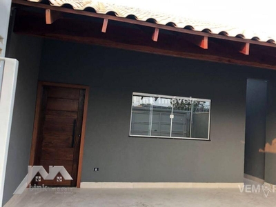 Casa Térrea com 3 Quartos à Venda por R$ 350.000