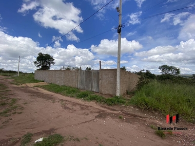 Terreno em Paranoá, Brasília/DF de 250m² à venda por R$ 113.000,00