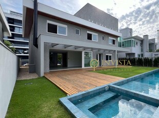 Casa em Jurerê Internacional, Florianópolis/SC de 435m² 4 quartos à venda por R$ 6.499.000,00