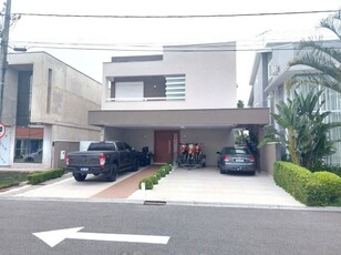 Casa em Pinheirinho, Curitiba/PR de 263m² 3 quartos à venda por R$ 2.588.000,00