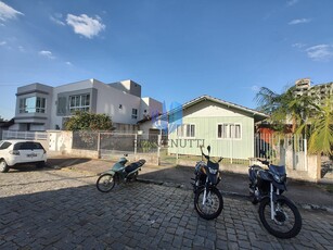 Terreno em Rio Pequeno, Camboriú/SC de 304m² à venda por R$ 648.000,00