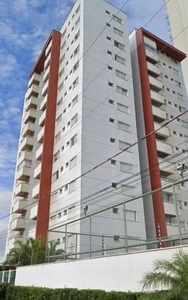 Aluga-se 1 apartamento com 3 quartos no condomínio residencial águas do Tocantins.