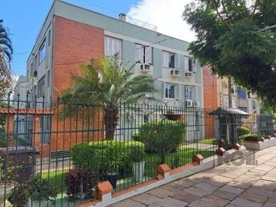 Apartamento 3 quartos no bairro Menino Deus, em Porto Alegre