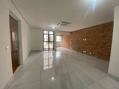 Apartamento com 3 quartos à venda no bairro Funcionários, 124m²