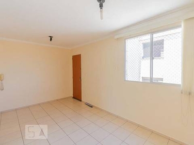 Apartamento com 3 Quartos para alugar, 60m² - Jardim Aurélia