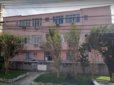 Apartamento para venda possui 59 metros quadrados com 2 quartos em Grajaú - Rio de Janeiro