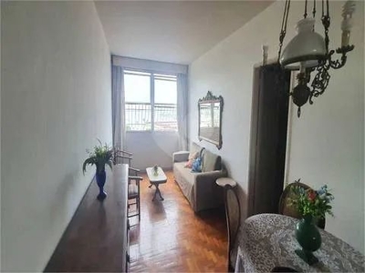 Apartamento para venda tem 86 metros quadrados com 3 quartos em Botafogo - Rio de Janeiro