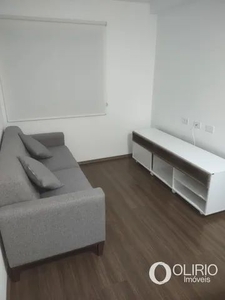 Apto de 40 m² mobiliado, com 1 dorm no Campo Belo