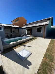 Casa à venda em Unamar, 2 quartos, suíte, lavabo, área gourmet, Tamoios - Cabo Frio - RJ