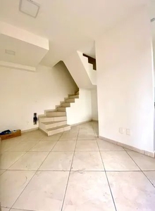 Casa para aluguel, com terraço , 01 dormitório