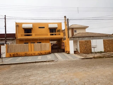 Casa para aluguel possui 190 metros quadrados com 4 quartos em Parque Balneário Oasis - Pe