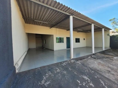 Casa para venda possui 260 metros quadrados com 3 quartos em Paranoá - Brasília - DF